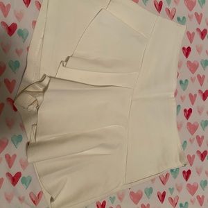 Zara size 8 white skort with ruffle